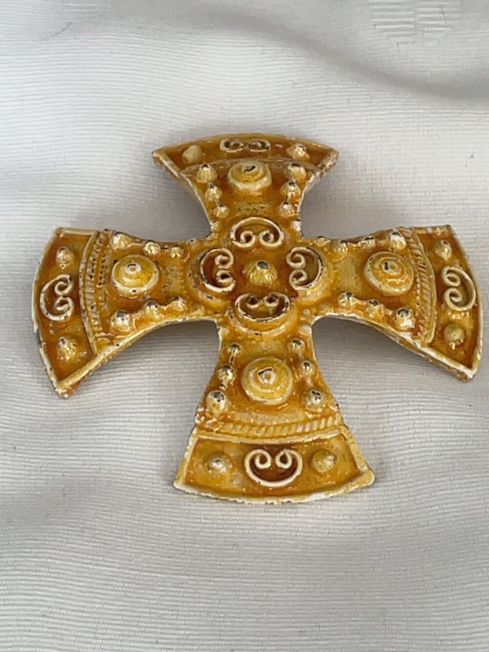 Vintage Accessocraft NYC Maltese Cross Brooch Pendant